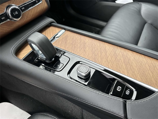 2023 Volvo XC90 Recharge T8 Plus photo 29