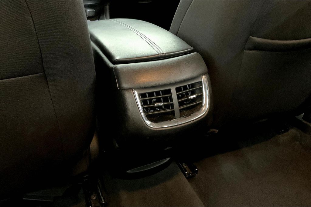 2023 Chevrolet Malibu 1LT photo 31