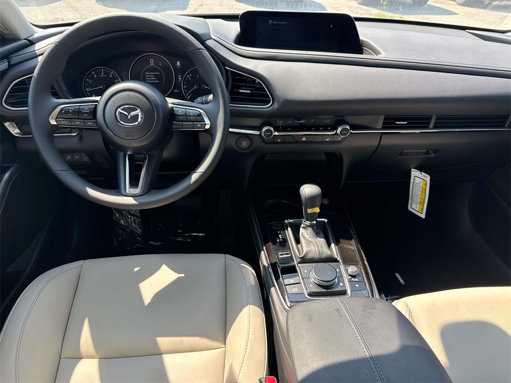 2025 Mazda CX-30 2.5 S Preferred photo 9