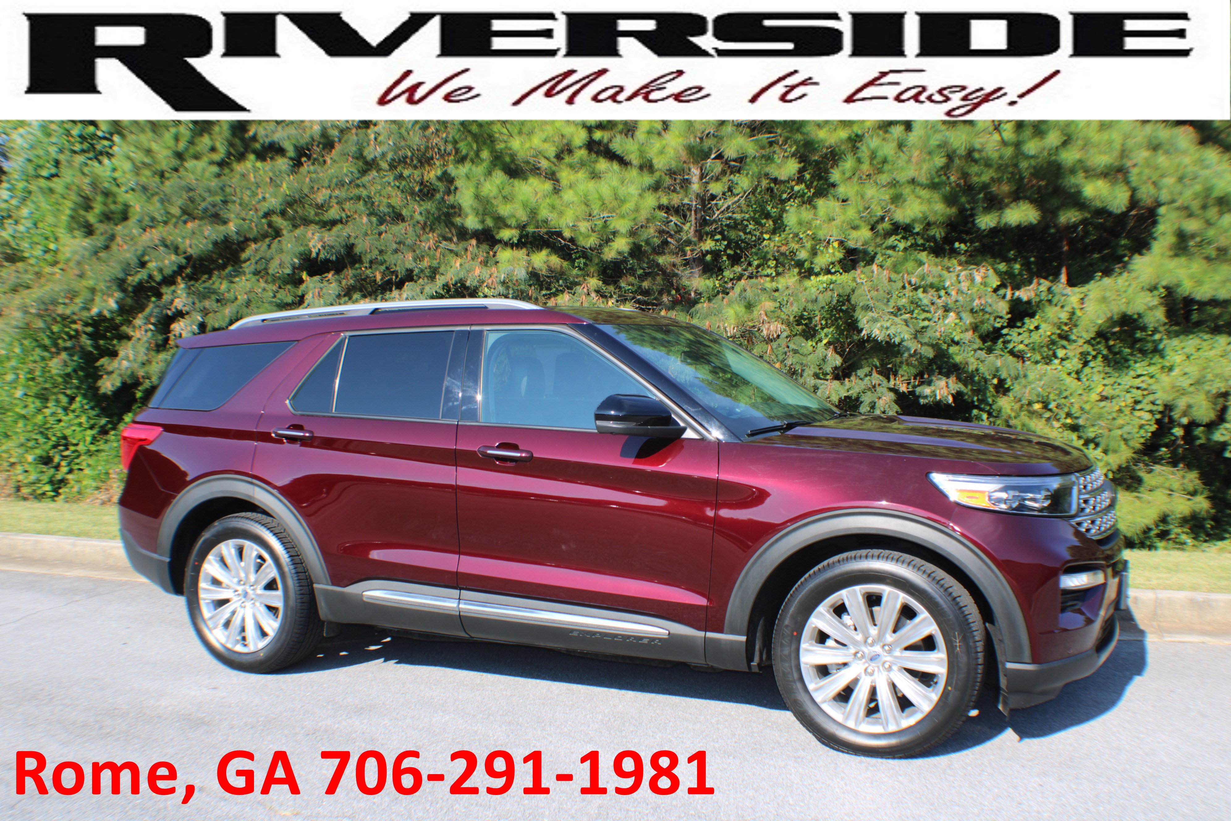 2022 Ford Explorer Limited's photo