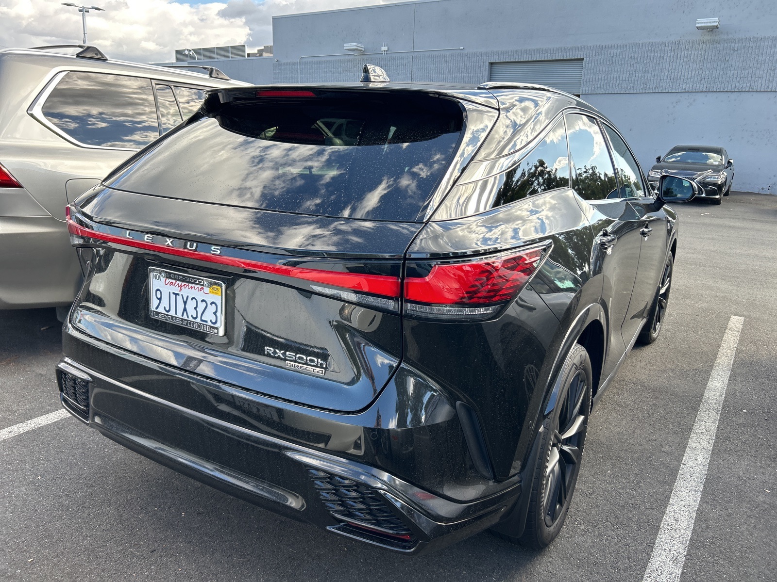 2024 Lexus RX 500h F SPORT Performance photo 3