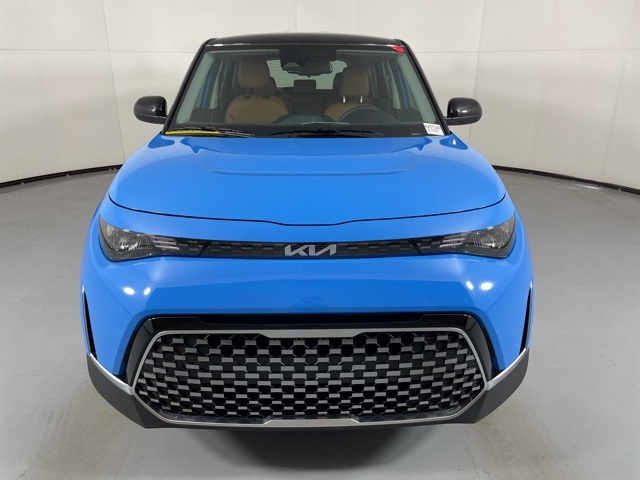 2025 Kia Soul EX photo 2