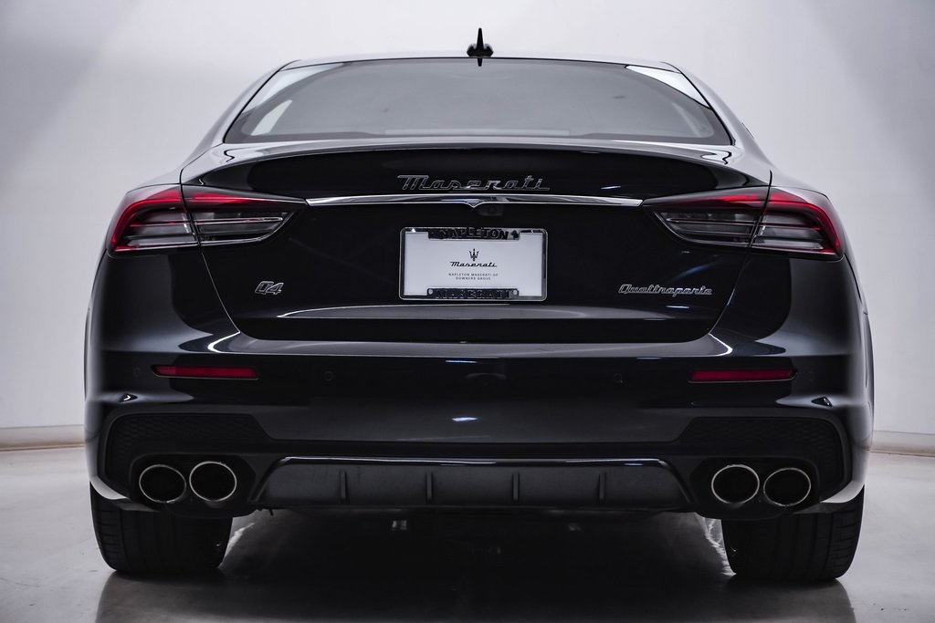 2022 Maserati Quattroporte Modena Q4 photo 8
