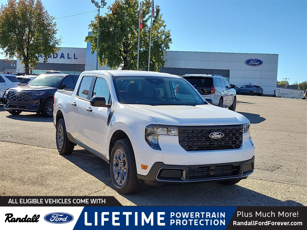 2025 Ford Maverick XLT's photo