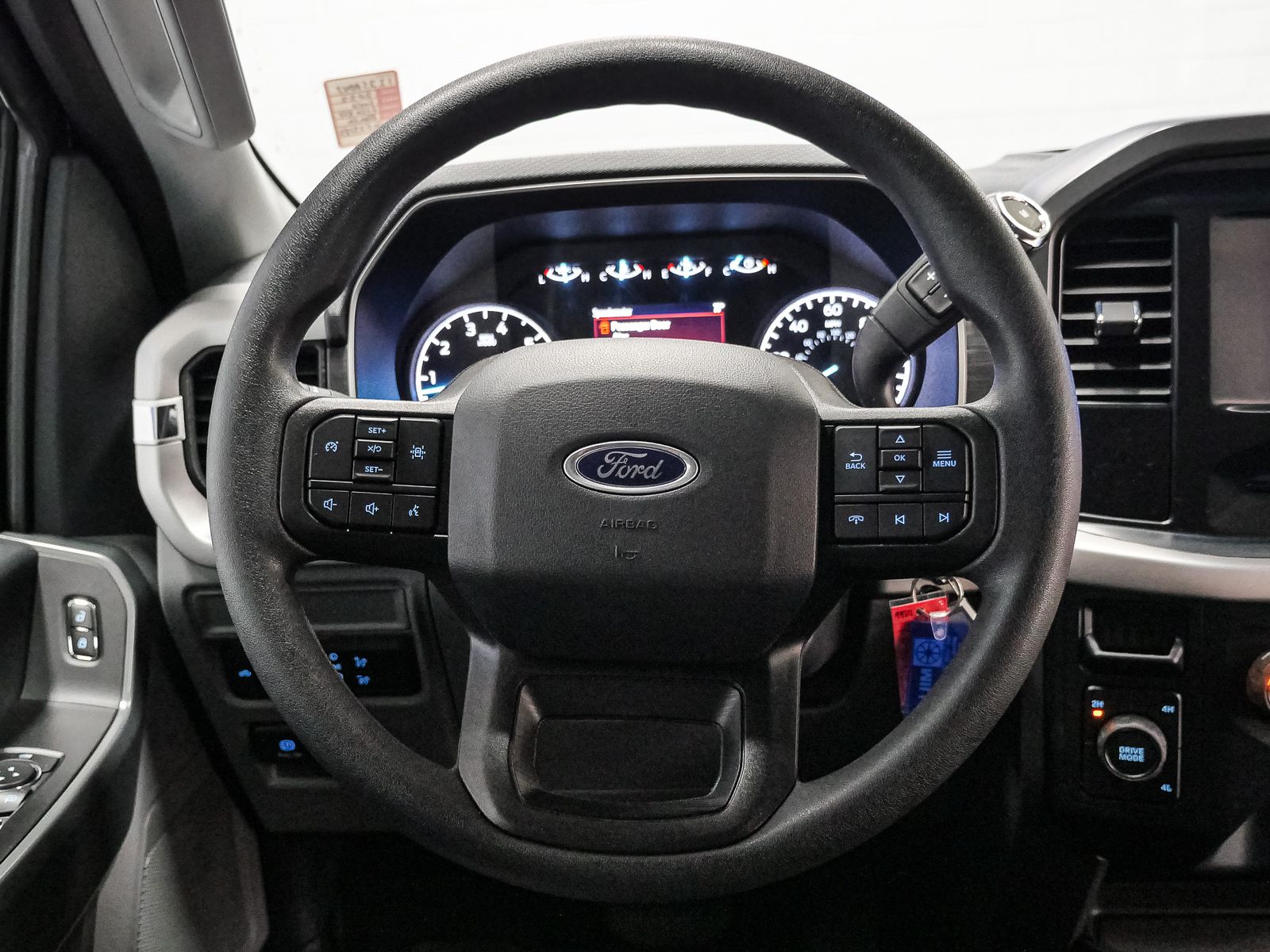2022 Ford F-150 XLT photo 25