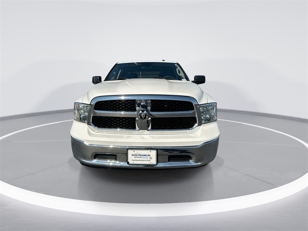 2022 Ram 1500 Classic Tradesman photo 3