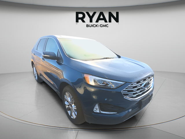 2020 Ford Edge Titanium's photo