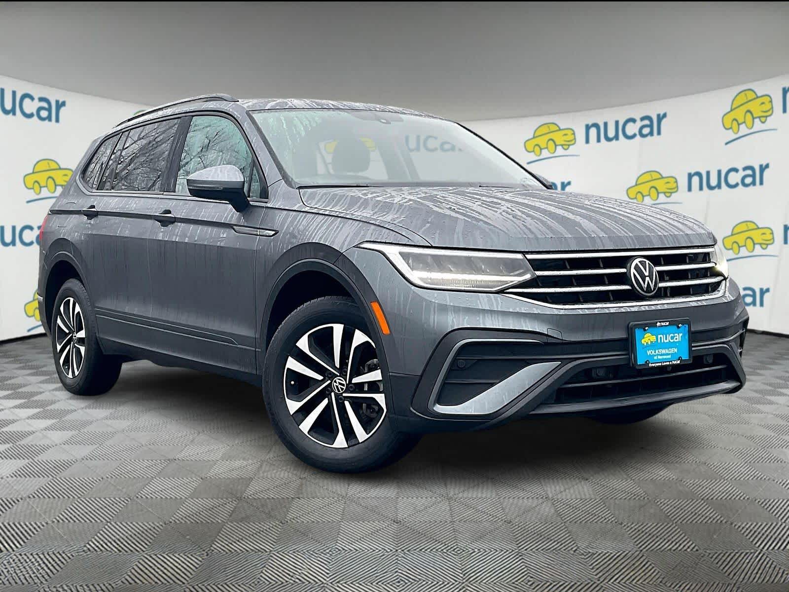 2023 Volkswagen Tiguan S's photo