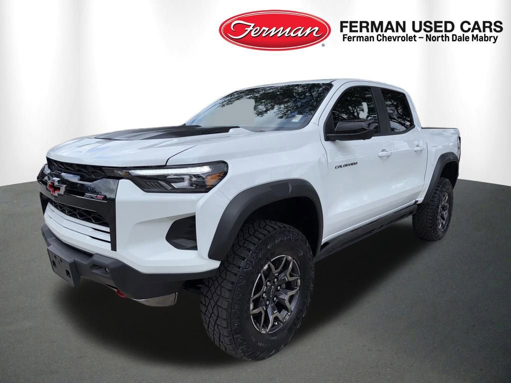 2025 Chevrolet Colorado ZR2's photo