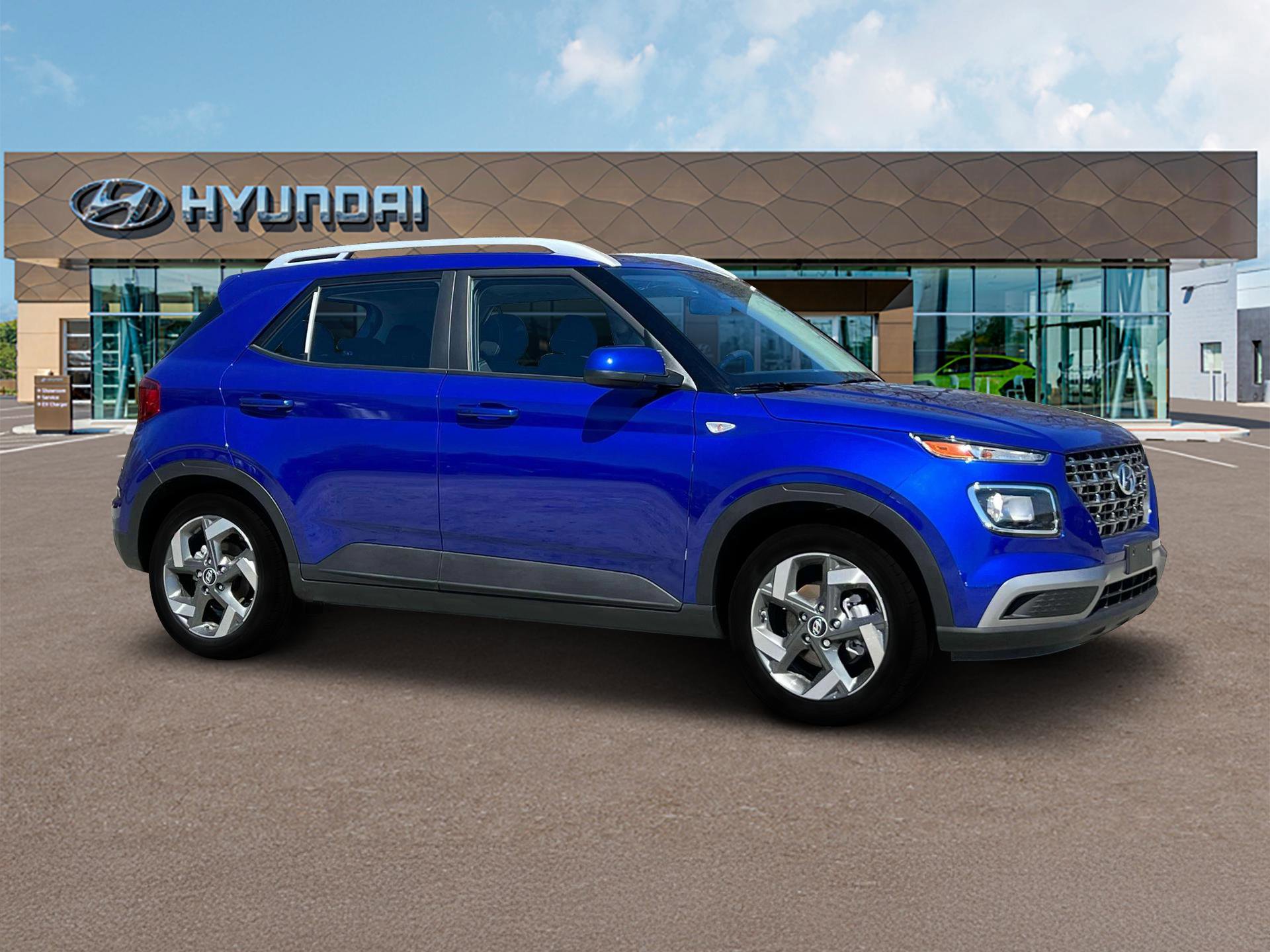 2025 Hyundai Venue SEL photo 10
