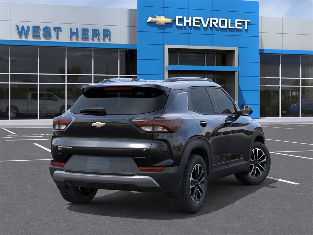 2026 Chevrolet Trailblazer LT photo 3