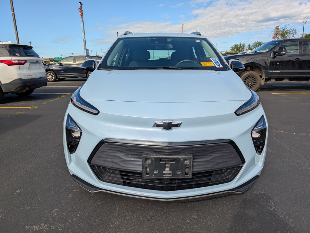 Used 2023 Chevrolet Bolt EUV LT with VIN 1G1FY6S07P4112180 for sale in Williamsville, NY