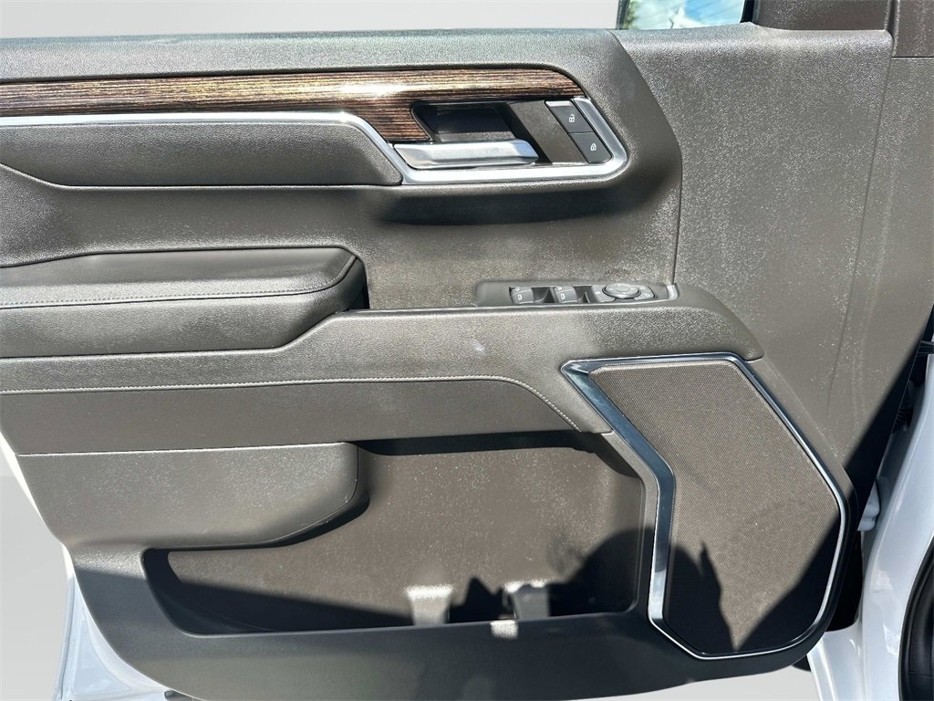 2024 Gmc Sierra 1500 Elevation photo 13