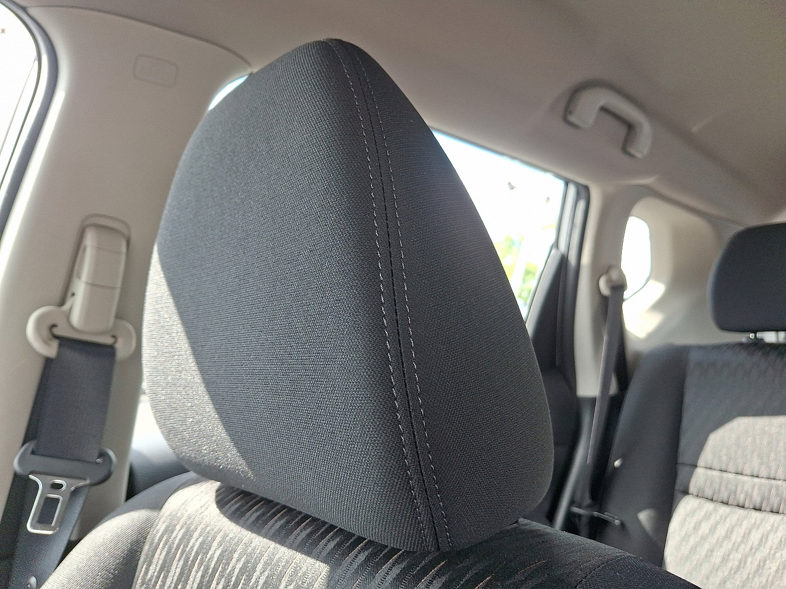 2018 Nissan Rogue S photo 13