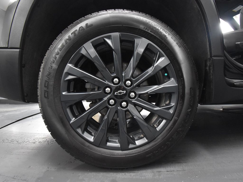 2023 Chevrolet Traverse RS photo 11