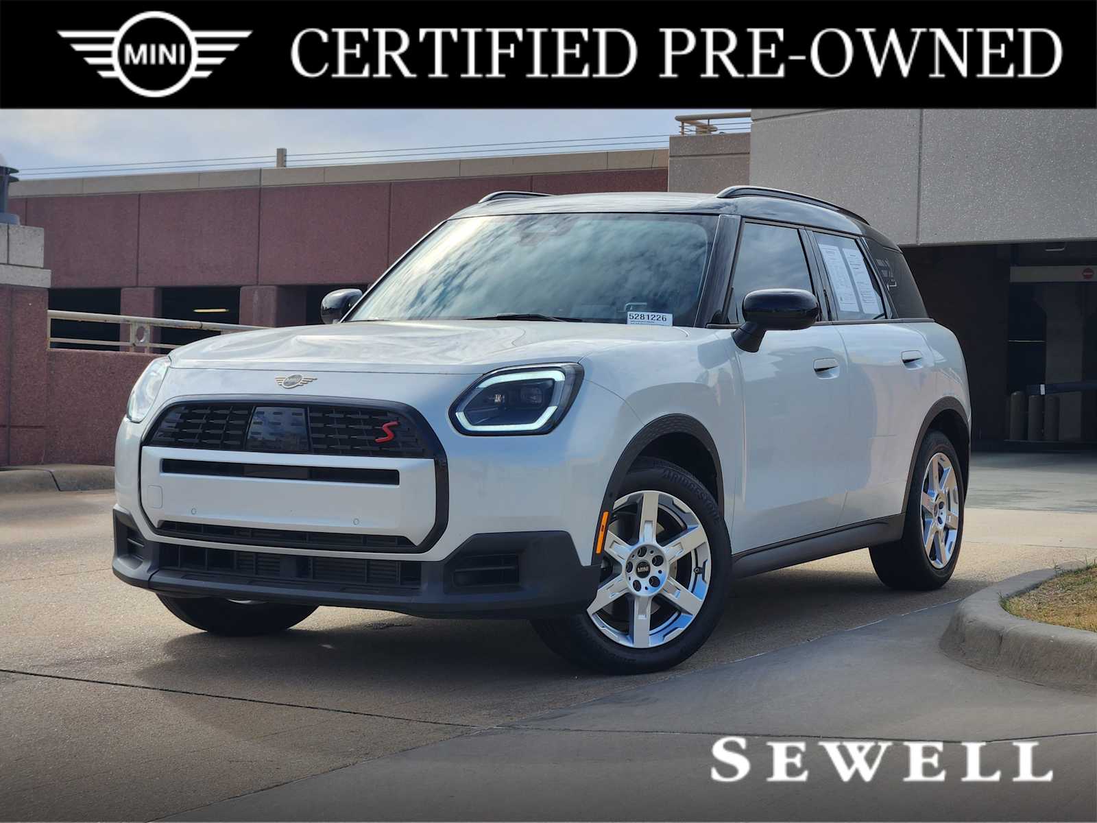 2025 MINI Countryman S's photo