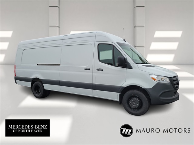 2025 Mercedes-Benz Sprinter Cargo Van Base's photo