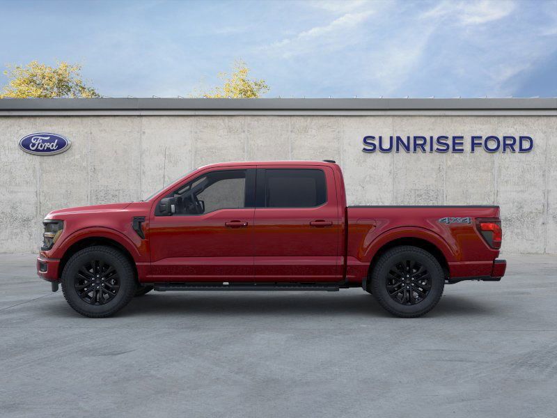 2025 Ford F-150 XLT photo 3