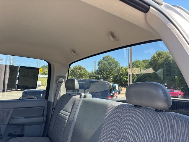 2008 Dodge Ram ST photo 27