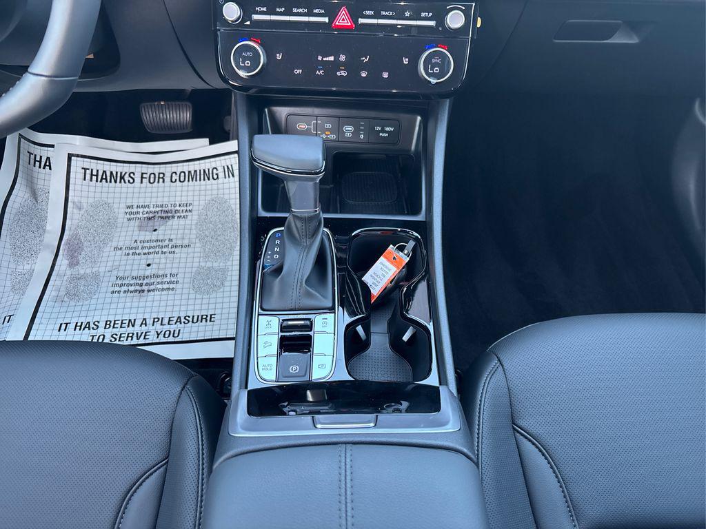 2025 Hyundai Tucson SEL Convenience photo 12