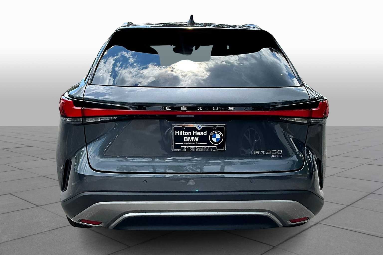 2024 Lexus RX Premium photo 4