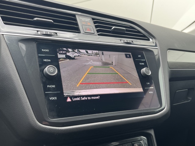 2021 Volkswagen Tiguan SE photo 6