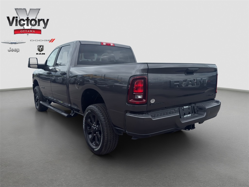 2025 Ram 2500 Big Horn photo 3