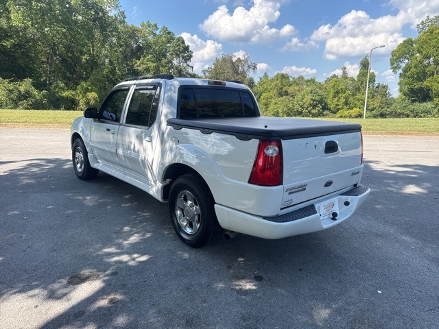 2005 Ford Explorer Sport Trac XLT photo 3