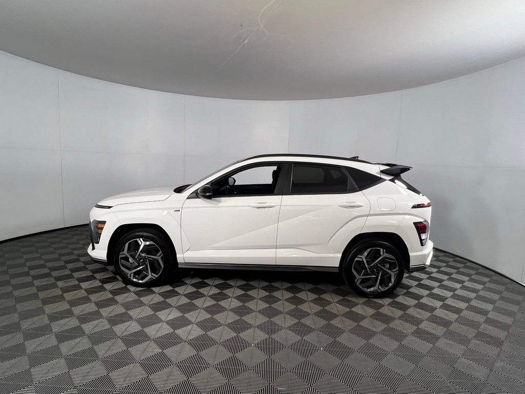 2024 Hyundai Kona N Line photo 3