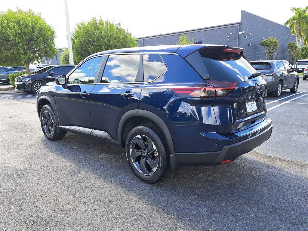2026 Nissan Rogue SV photo 5