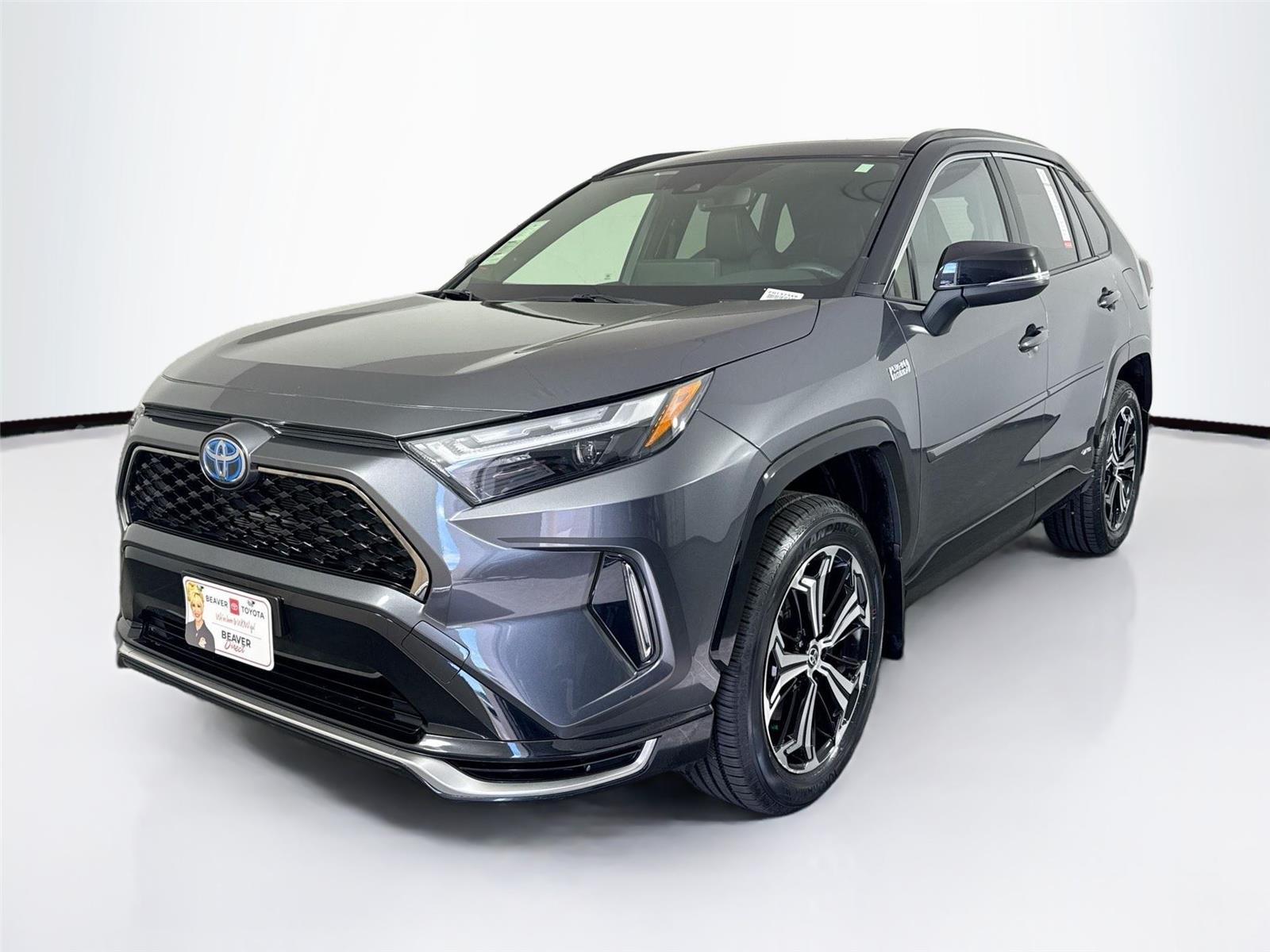 2023 Toyota RAV4 Prime XSE photo 2