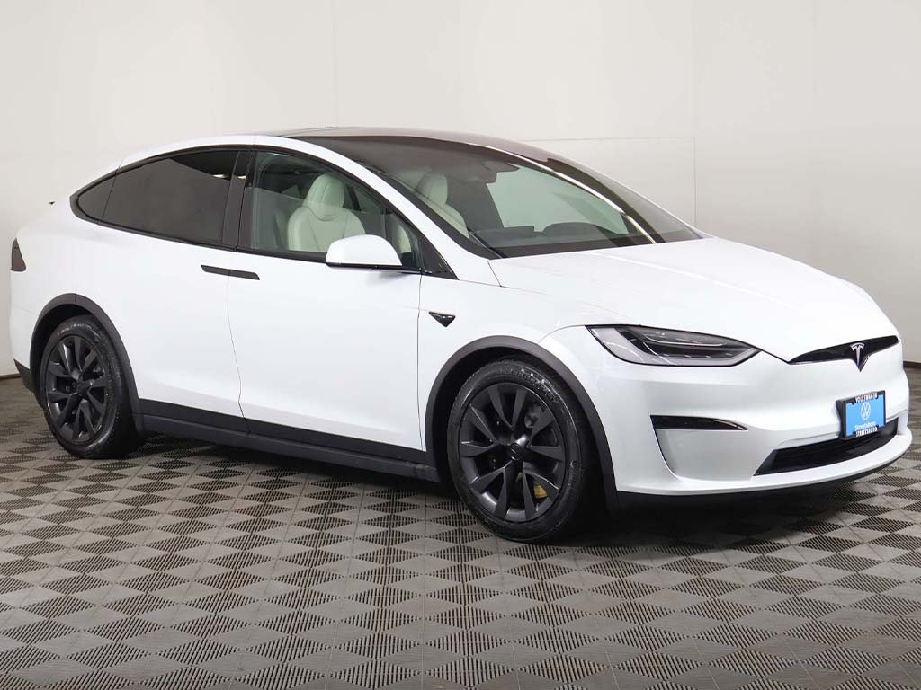 Used 2023 Tesla Model X Long Range with VIN 7SAXCDE56PF371194 for sale in Streetsboro, OH