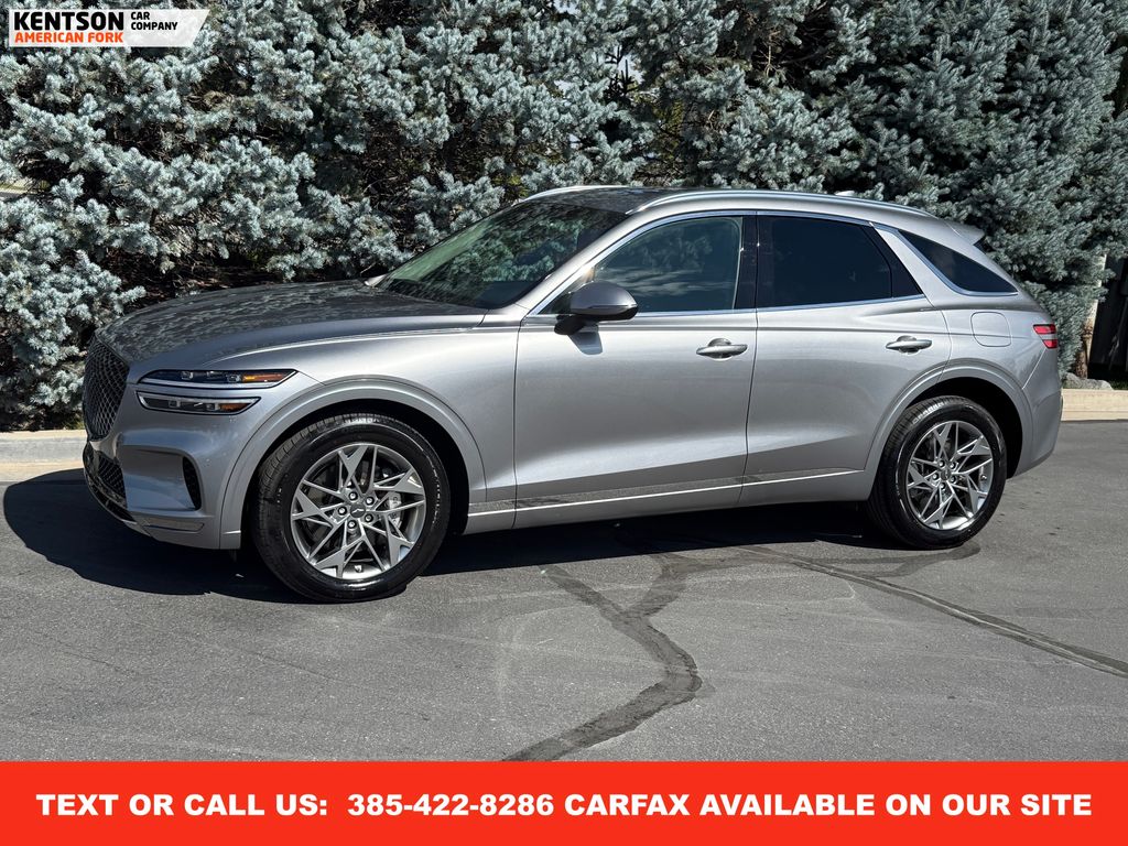 2025 GENESIS GV70 Standard's photo