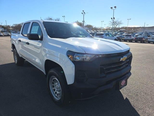 2026 Chevrolet Colorado Work Truck's photo