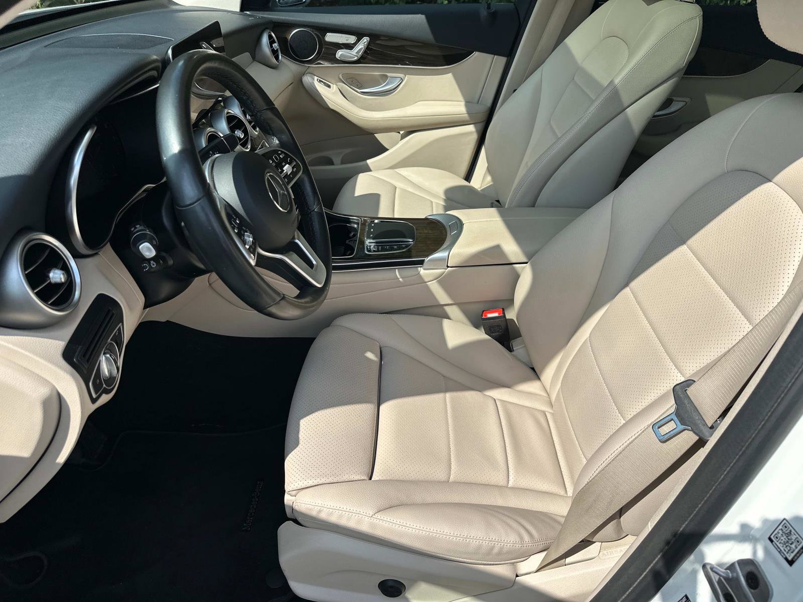 2022 Mercedes Benz GLC 300 4MATIC photo 13