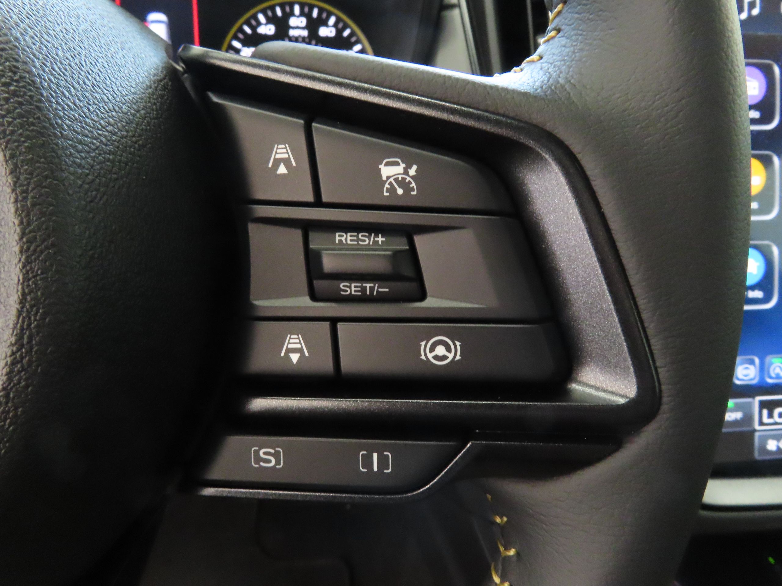 2025 Subaru Crosstrek Sport photo 13