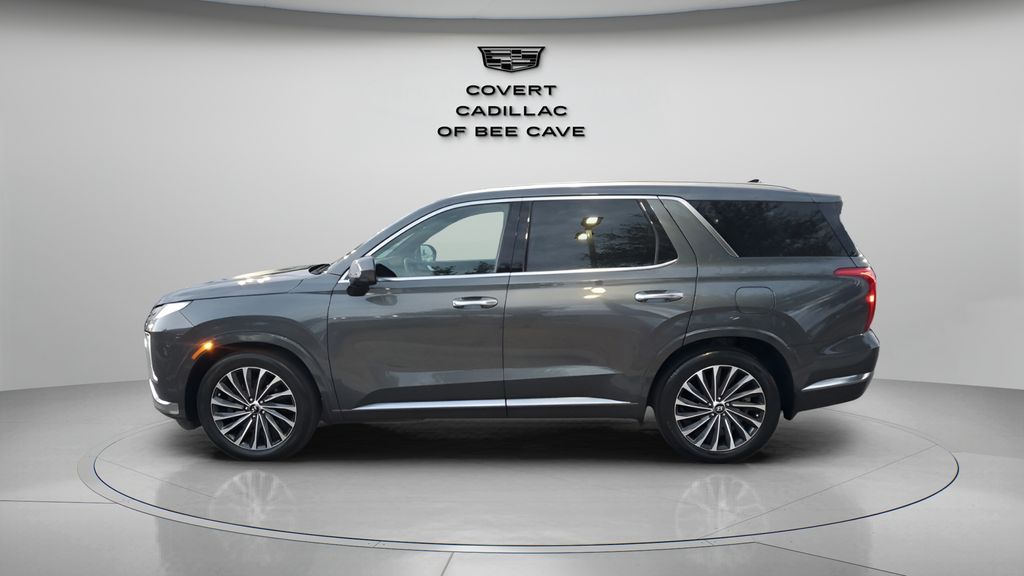2023 Toyota RAV4 Calligraphy photo 4
