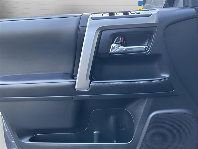 2024 Toyota 4Runner SR5 Premium photo 29