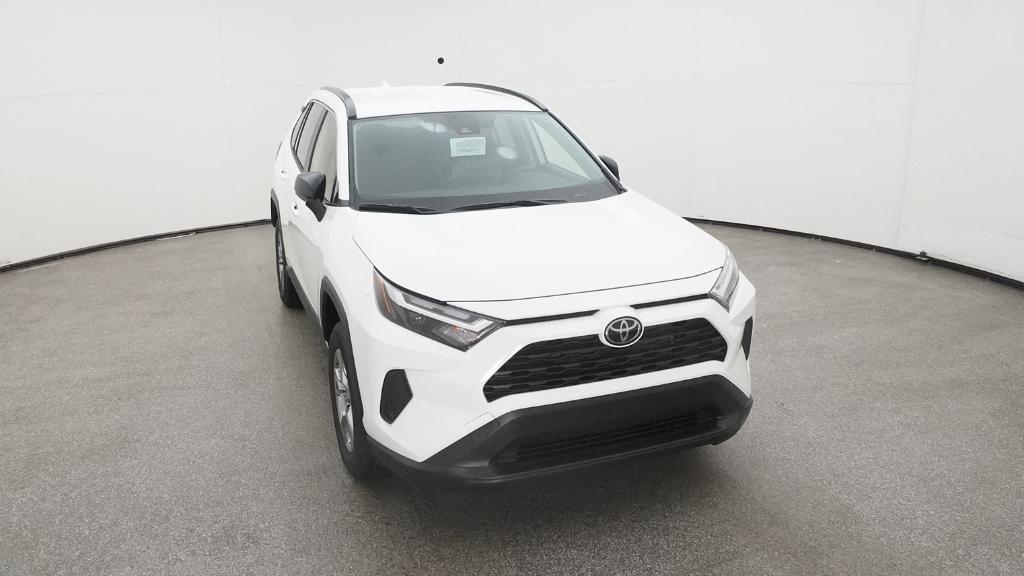 2025 Toyota RAV4 Hybrid LE photo 32