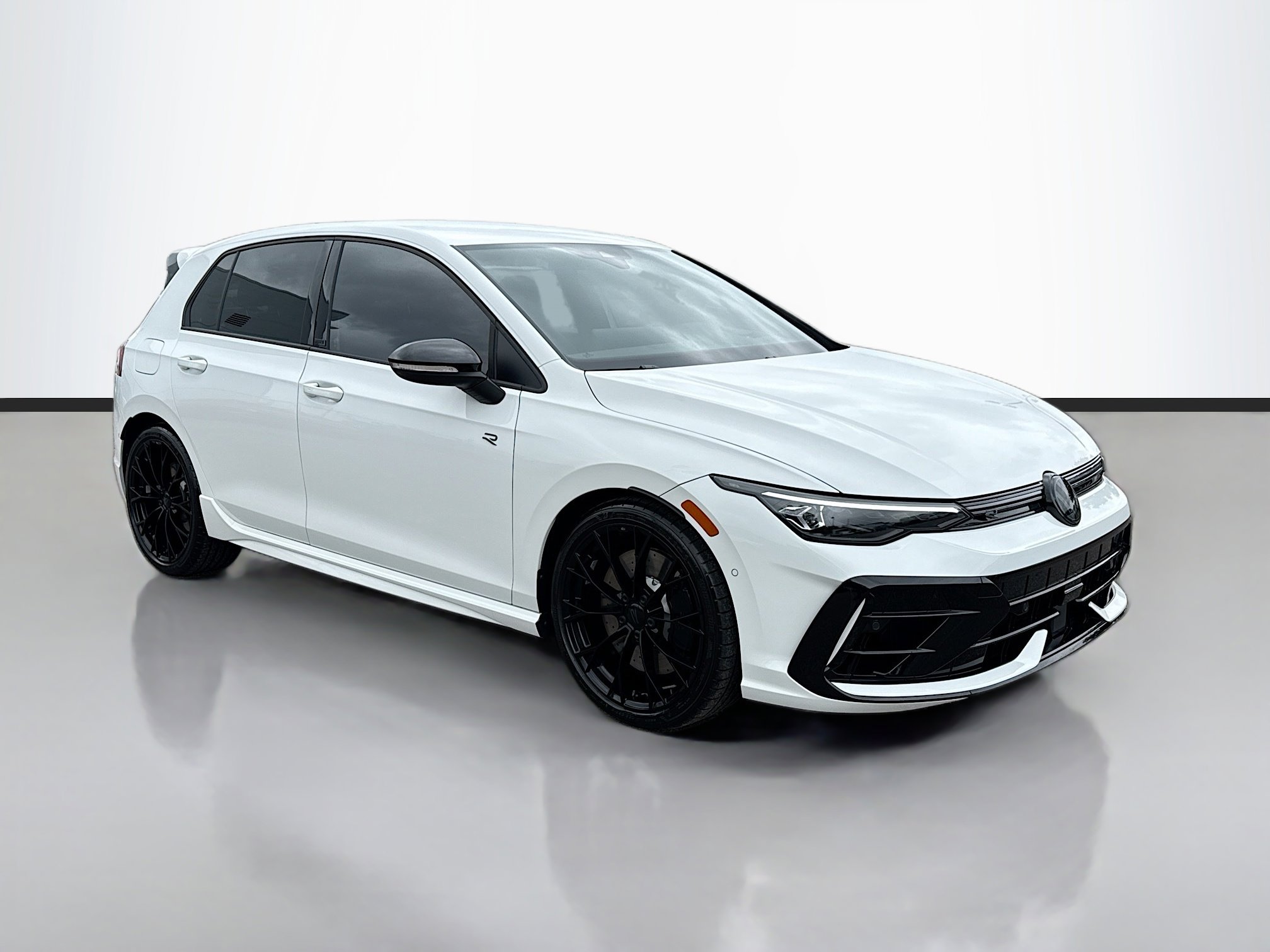 2025 Volkswagen Golf R R's photo