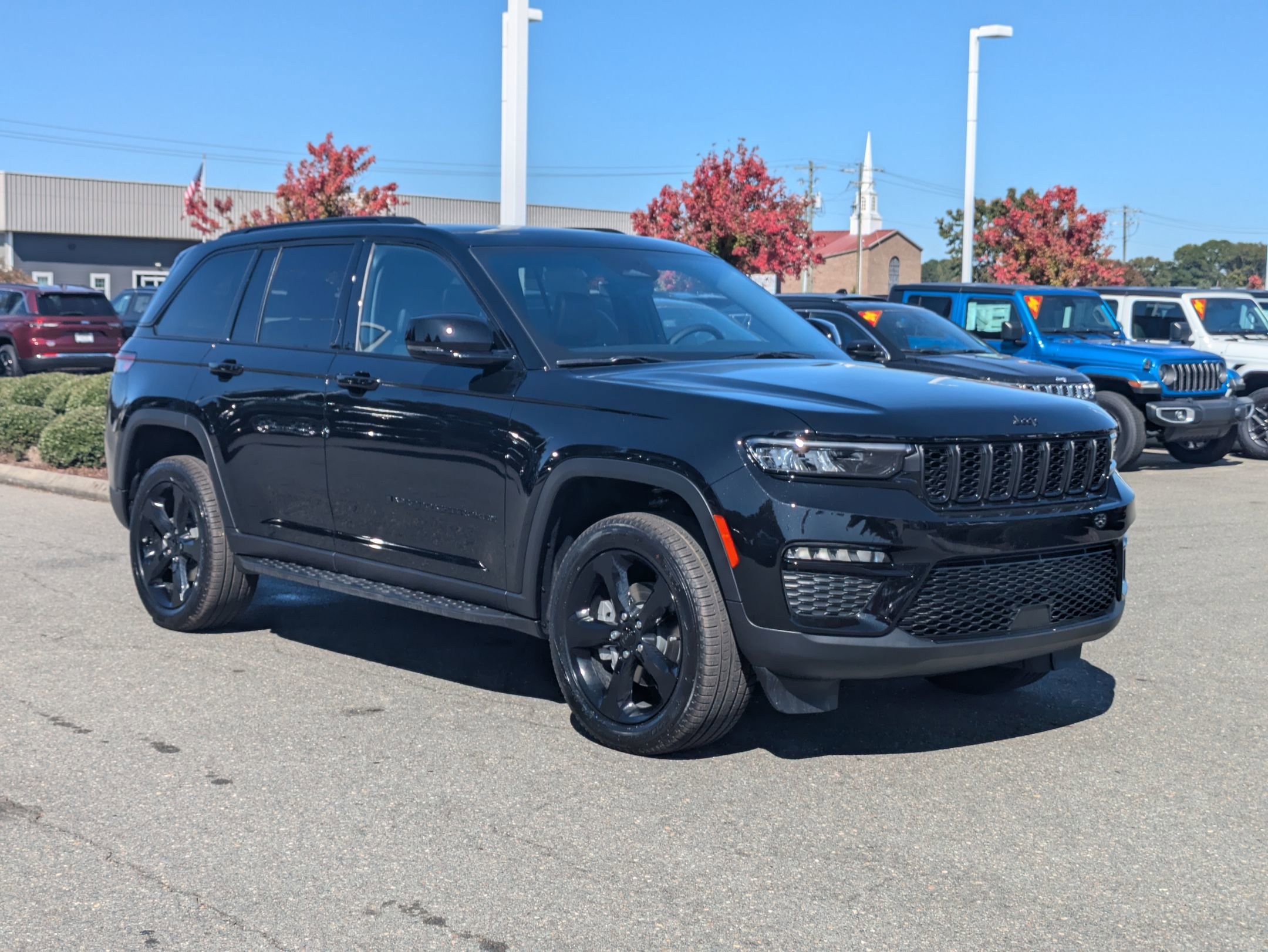 2025 Jeep Grand Cherokee Limited photo 3