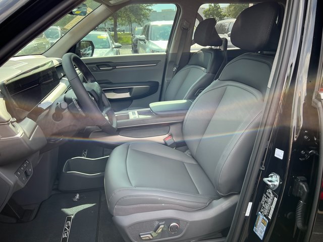 2026 Kia EV9 Light Long Range photo 9