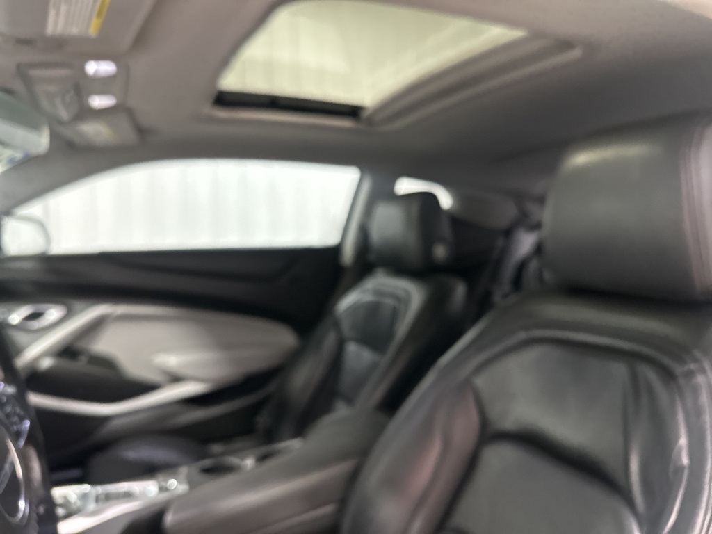 2019 Chevrolet Camaro 1LT photo 20
