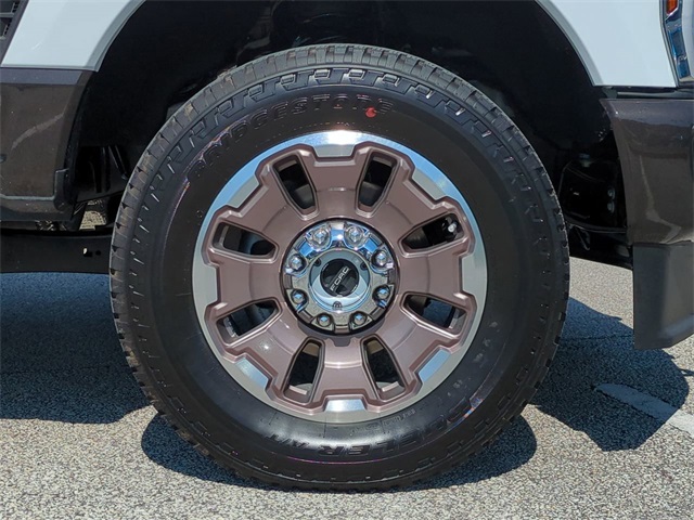 2025 Ford F-350 King Ranch photo 10