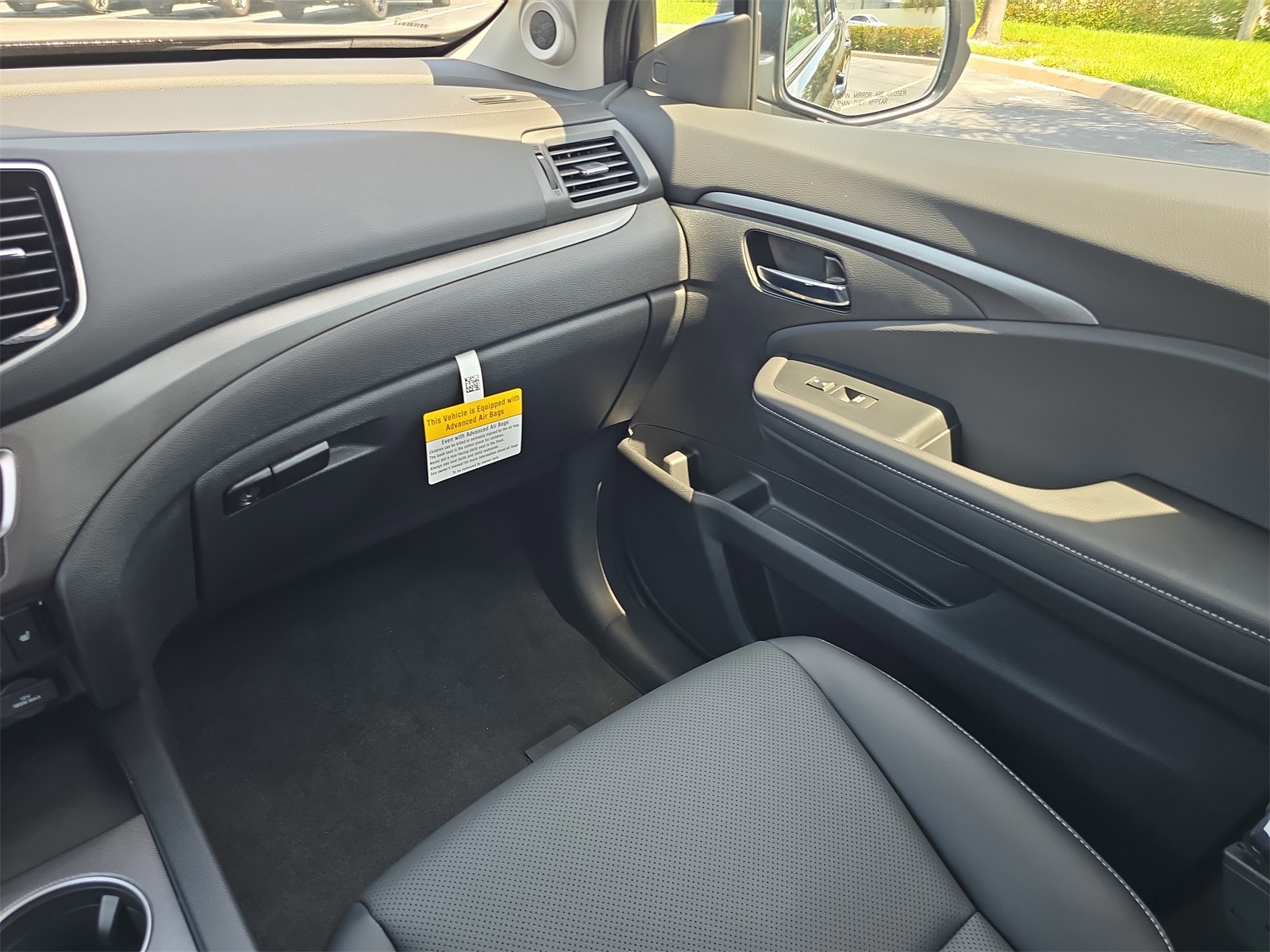 2025 Honda Ridgeline RTL photo 12