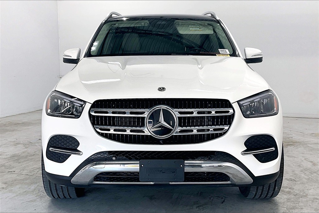 2024 Mercedes Benz GLE 450 4MATIC photo 3