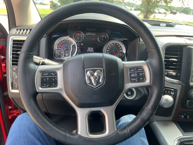 2017 Ram 1500 Laramie photo 19