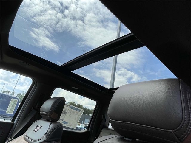 2025 Ford F-150 King Ranch photo 10