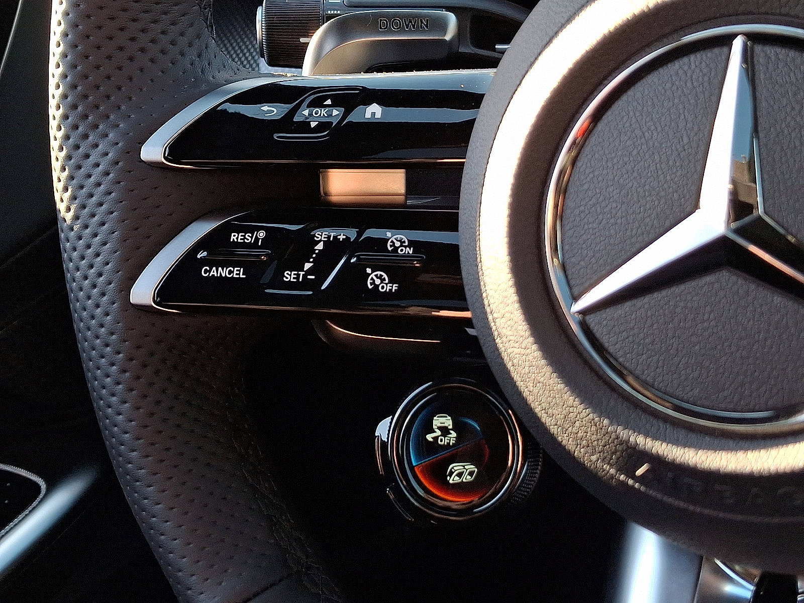 2025 Mercedes Benz GLC AMG 43 4MATIC photo 7