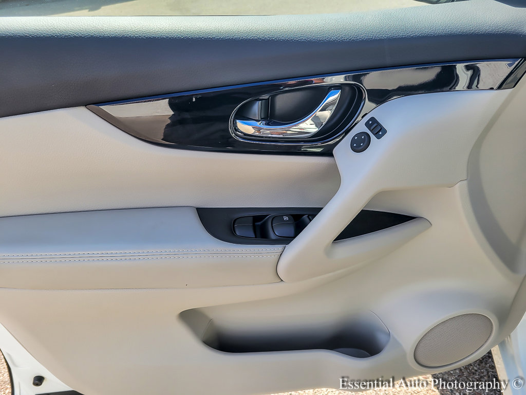 2022 NISSAN ROGUE SPORT - Image 16